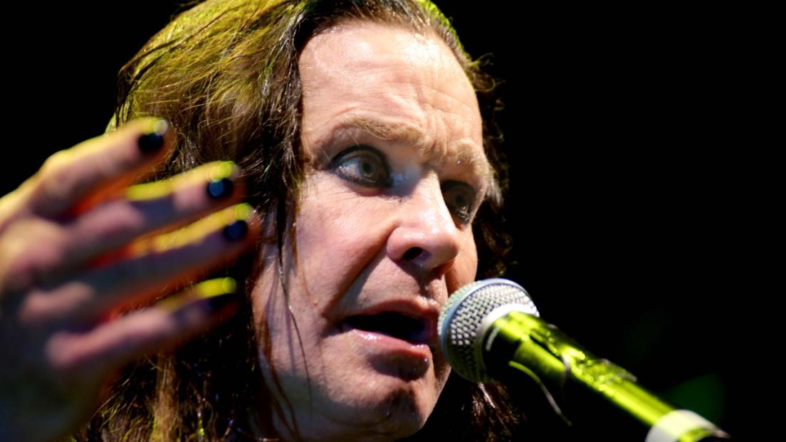 Ozzy Osbourne: un tram porterà il suo nome