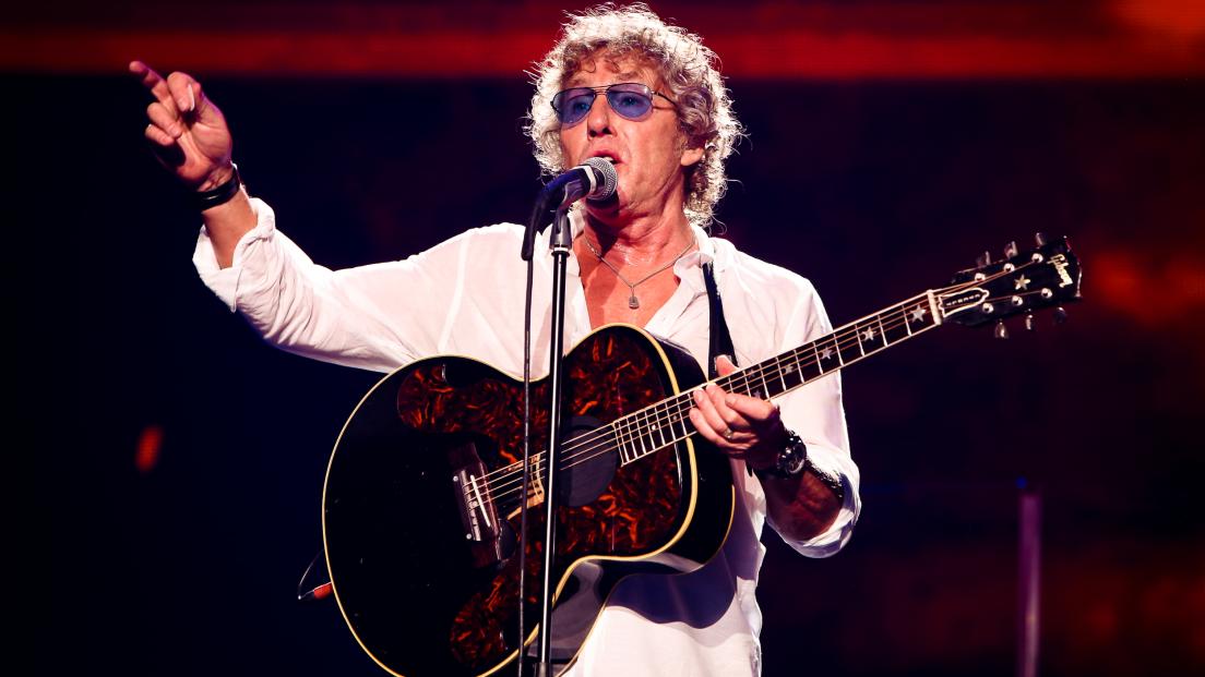 The Who, Roger Daltrey ai fan: “Smettete di fumare erba ai concerti! La mia voce diventa uno schifo”. Guarda il video