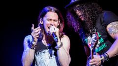 Regolamento: SLASH F. MYLES KENNEDY AND THE CONSPIRATORS - LIVING THE DREAM TOUR