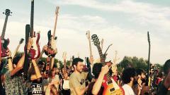 Foo Fighters: a Cesena il tributo Rockin'1000, il più grande mai fatto ai Foos