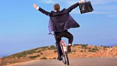 Andare a lavoro in bici fa bene e può salvare molte vite