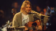 Nirvana: Frances Bean Cobain ha perso la chitarra che il padre suonò nell'Unplugged in New York nella causa di divorzio