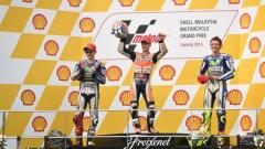 Rossi contro Lorenzo #TheGrandFinale. Secondo voi come andrà a finire a Valencia?