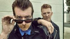 Eagles Of Death Metal: Jesse Hughes attacca chi ha manifestato contro le armi. "Disgustosi vili abusatori della morte"