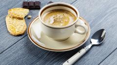Uomo ha eiaculato nel caffè del suo capo per 4 anni. Arrestato ora rischia 1070 anni di carcere!
