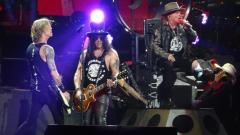 Guns N' Roses, Matt Sorum: "Non mi interessa la reunion. Mi guardo Downton Abbey in tv"
