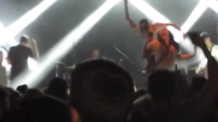 The Story So Far: calcio folle ad una fan durante il concerto! Guarda il video
