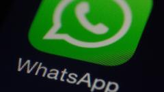WhatsApp, in arrivo i messaggi che si autodistruggono. La funzione si chiama "messaggi effimeri"