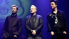 Green Day: il nuovo album si intitola Revolution Radio. Guarda la cover del singolo Bang Bang
