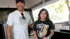 Robert Trujillo parla del debutto di suo figlio Tye come bassista dei Korn