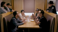 Blink-182 e Linkin Park aiutano le coppie su Tinder. Guarda il video!