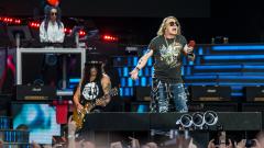 Guns N' Roses: guarda le foto, e la scaletta, del fantastico concerto a Imola