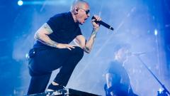 Linkin Park, il  primo assaggio dell'album One More Light Live: ecco Crawling. Ascoltala ora