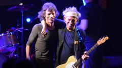 Rolling Stones, Keith Richards usa un posacenere antifumo per non dare fastidio a Mick Jagger