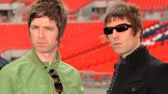 Oasis, Liam Gallagher lancia una nuova provocazione a Noel: “Se non riuscite a dormire la notte ascoltate il suo ultimo album”