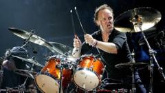 Metallica: la cover di "Enter Sandman" suonata alla batteria con dei dildo! Guarda il video