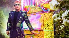 Elton John annuncia sui social l'addio alle scene. Il Farewell Yellow Brick Road sarà il suo ultimo tour. Guarda il video 