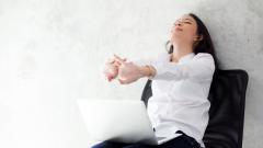 4-Day Work Week: lavorare solo 4 giorni a settimana con lo stesso stipendio. In Nuova Zelanda è possibile