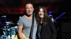 Because the Night, il dono del Boss per Patti Smith. Scopri la storia