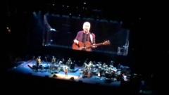 Paul Simon odia suonare The 59th Street Bridge Song (Feelin 'Groovy). L'esibizione al Moda Center di Portland