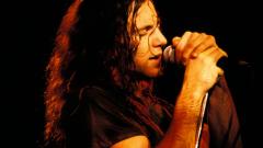 Pearl Jam: il bellissimo video dedicato a Seattle e ai senzatetto della città. Guardalo qui