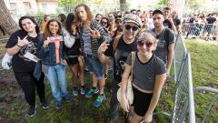 Firenze Rocks: le foto del pubblico prima di entrare alla Visarno Arena