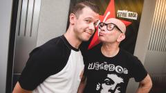 Greg Hetson a Virgin Radio. Guarda le foto scattate durante l'intervista