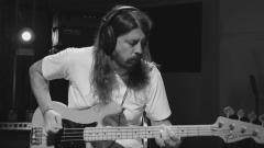Dave Grohl: «Penso di prendermi una pausa dopo il tour dei Foo Fighters». E intanto programma il primo concerto solista