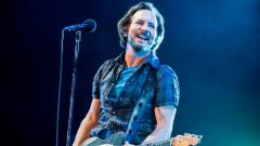 Pearl Jam: la band ha raccolto 11 milioni di dollari per i senzatetto durante gli home shows a Seattle