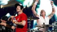 Red Hot Chili Peppers: Anthony Kiedis e la canzone sui suicidi mai pubblicata. "Non giudicare mai qualcuno che si è tolto la vita"