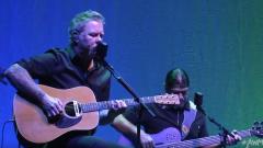 Metallica: in arrivo un album acustico per beneficenza. Ecco quando uscirà. Ascolta il primo estratto