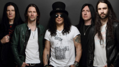 Slash: in concerto il 6 luglio a Villafranca di Verona. Prevendita in anteprima su Virgin Radio OGGI a partire dalle 12.00