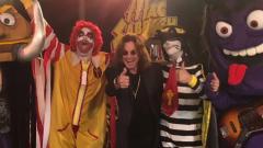 Ozzy Osbourne ha incontrato la più strana cover band dei Sabbath! Guarda il video con la sua reazione