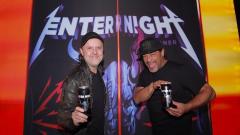 Metallica, presto nei negozi la Enter Night, la birra pilsner prodotta dalla band. Le foto della presentazione