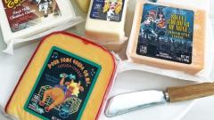 Guns N’ Roses e Def Leppard: arrivano nei negozi i formaggi ispirati alle loro canzoni! Guarda la foto