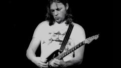 Pink Floyd, David Gilmour e la sua Black Strat: la storia inedita di come sono nati gli assoli di Comfortably Numb e Money