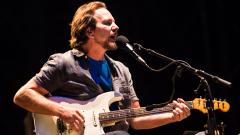 Eddie Vedder sarà accompagnato in tour da un quartetto d’archi! Li vedremo anche sul palco di Firenze Rocks