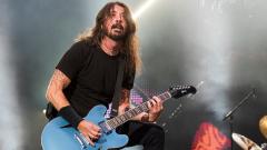 Foo Fighters, Chris Shiflett: “Ecco perché Dave Grohl è così amato, le persone lo vedono come il loro migliore amico”
