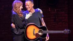 Bruce Springsteen è in vacanza in Italia sul Lago di Como. Guarda le foto