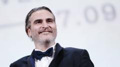 Joker trionfa alla Mostra del Cinema di Venezia. Guarda le foto con Joaquin Phoenix 