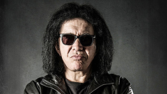 Gene Simmons offre la possibilità di diventare il suo roadie in una data del tour (ma pagando 12.000 dollari)