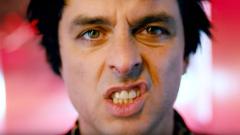 Green Day: pubblicato il nuovo inedito "Fire, Ready, Aim"! Sarà la sigla delle partite di hockey. Guarda il video