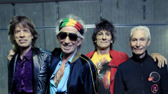 The Rolling Stones: Mick Jagger e Keith Richards in isolamento raccontano come è nata "Living In A Ghost Town"