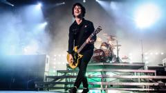 Green Day, Billie Joe Armstrong pubblica un nuovo brano registrato in quarantena. Ascolta qui "Not That Way Anymore"