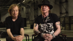 AC/DC, Angus Young: “Non abbiamo mai preso in considerazione l’idea che Axl Rose potesse continuare con noi”
