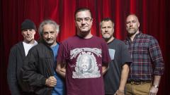 Faith No More, Mike Patton racconta gli effetti distruttivi del lockdown: "Bevevo tantissimo e avevo paura delle persone"