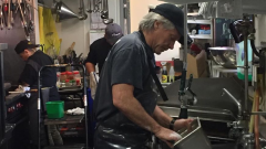 Jon Bon Jovi, come nacque l’idea che diede vita alla sua catena di ristoranti per i senzatetto