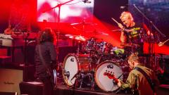 Foo Fighters, ecco perché alcuni fan criticano il modo di suonare del nuovo batterista Josh Freese