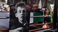 Shane MacGowan: guarda le foto del funerale della leggenda dei Pogues