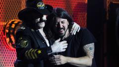 Motörhead, Dave Grohl ha scritto la prefazione della graphic novel dedicata a Lemmy. Leggila qui